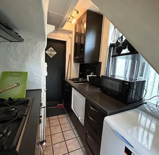 Apartament Cozy In Popular Street